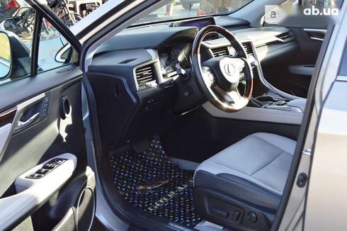 Lexus RX 2018 - фото 18