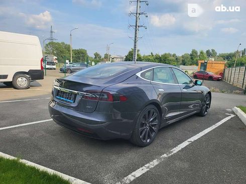 Tesla Model S 2018 - фото 15