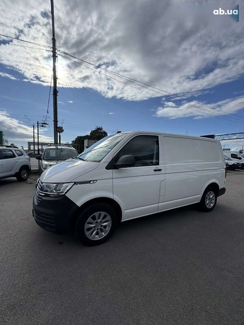 Volkswagen Transporter 2021 - фото 6