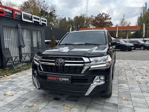 Toyota Land Cruiser 2016 - фото 6
