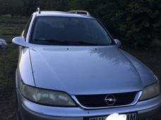 Продаж вживаних Opel Vectra 2001 року в Полтаві - купити на Автобазарі