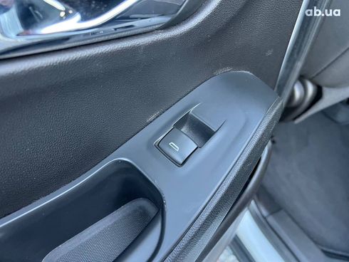 Chevrolet Traverse 2017 серый - фото 34