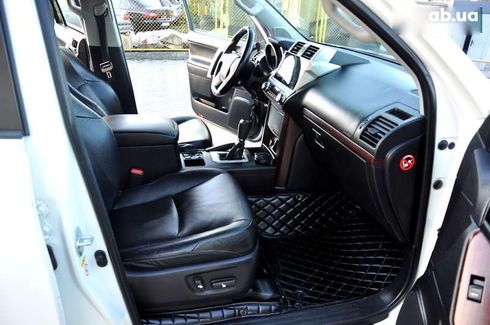 Toyota Land Cruiser Prado 2016 - фото 30