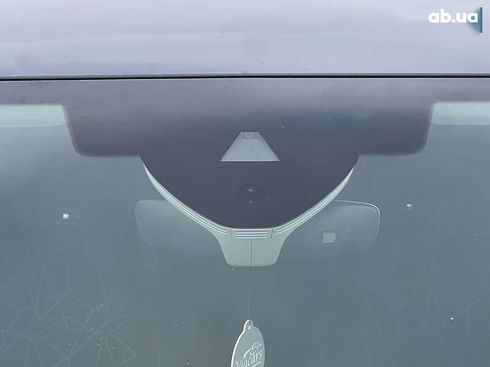 Skoda Octavia 2019 - фото 16