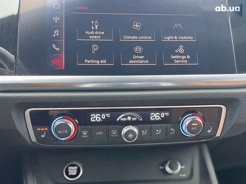 Audi Q3 2021 - фото 29