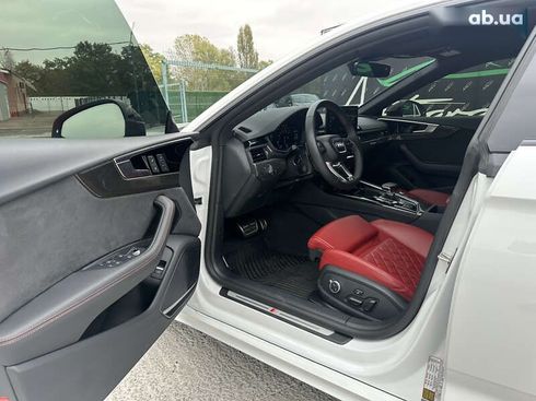 Audi S5 2024 - фото 11