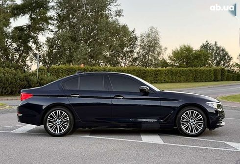 BMW 5 серия 2017 - фото 20