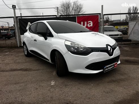Renault Clio 2014 белый - фото 3