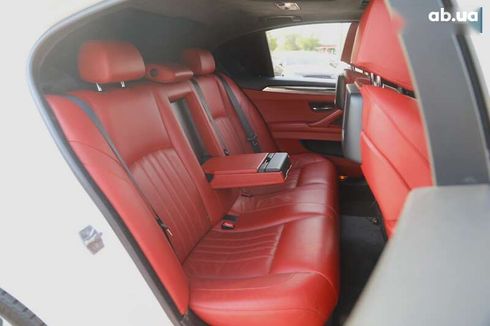 BMW M5 2012 - фото 9