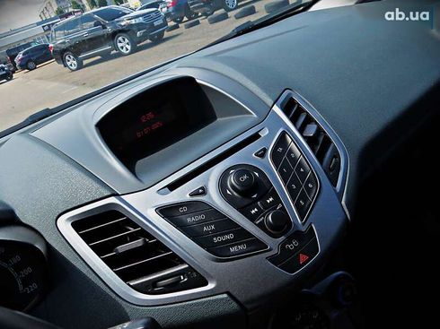 Ford Fiesta 2011 - фото 9