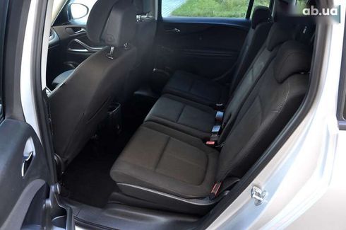 Opel Zafira 2013 - фото 18