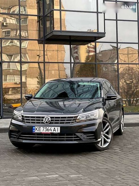 Volkswagen Passat 2016 - фото 2