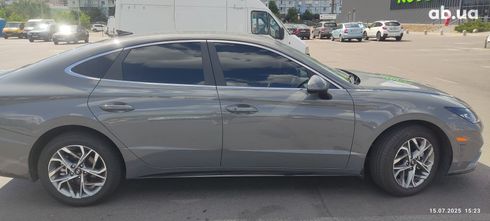 Hyundai Sonata 2022 серый - фото 10