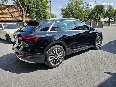 Audi E-Tron 2020 - фото 12