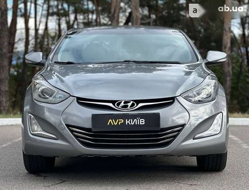 Hyundai Elantra 2014 - фото 6