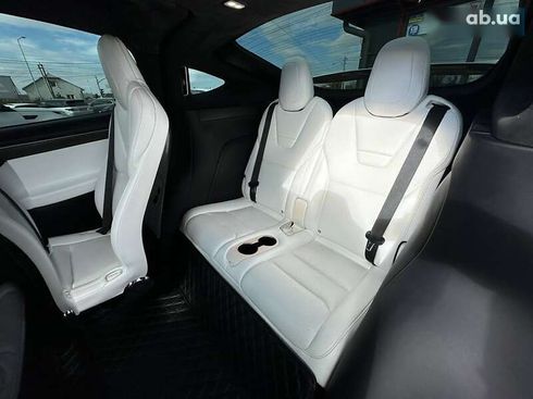 Tesla Model X 2016 - фото 19