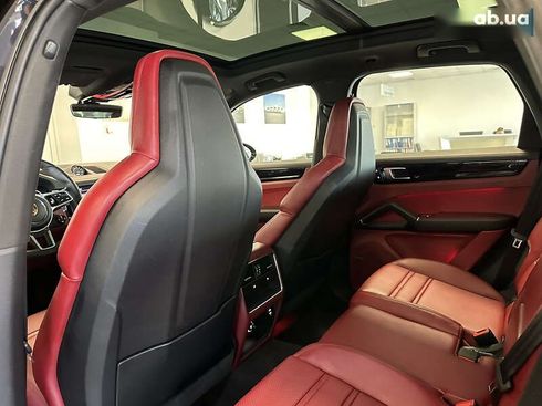 Porsche Cayenne 2022 - фото 15