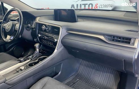 Lexus RX 2018 - фото 17