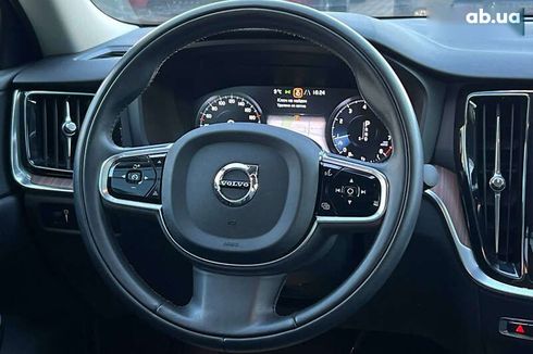 Volvo S60 2020 - фото 22