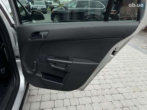 Opel Astra 2013 - фото 27