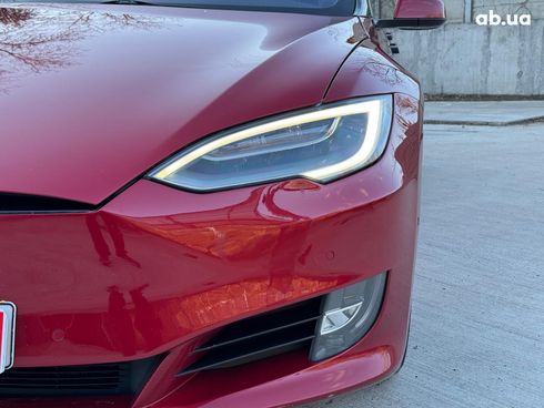 Tesla Model S 2018 красный - фото 4