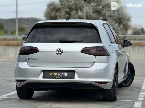 Volkswagen e-Golf 2016 - фото 12