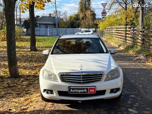 Mercedes-Benz C-Класс 2010 белый - фото 2