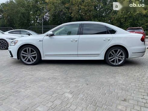 Volkswagen Passat 2017 - фото 3