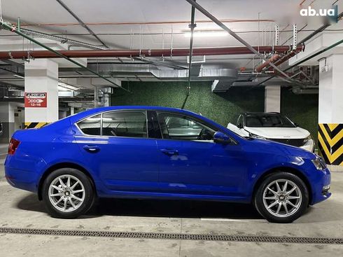 Skoda Octavia 2018 - фото 13