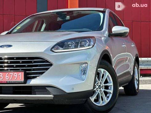 Ford Kuga 2020 - фото 17