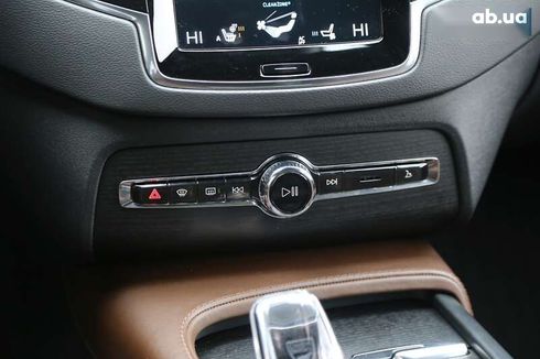 Volvo XC90 2020 - фото 24