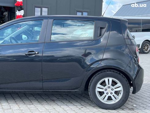 Chevrolet Aveo 2011 черный - фото 24