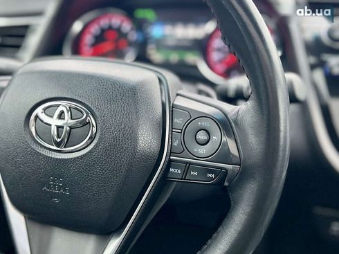 Toyota Camry 2018 - фото 27