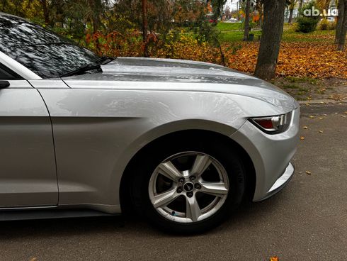 Ford Mustang 2017 серый - фото 5