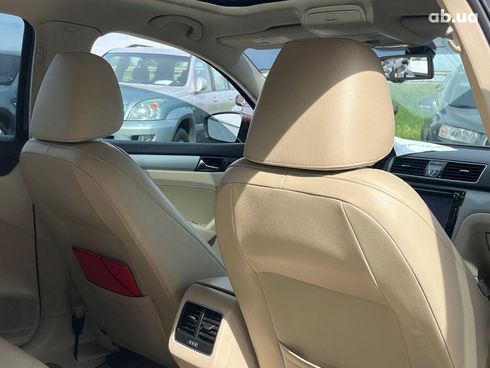 Volkswagen passat b7 2013 красный - фото 21