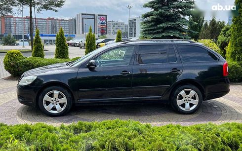 Skoda Octavia 2010 - фото 4