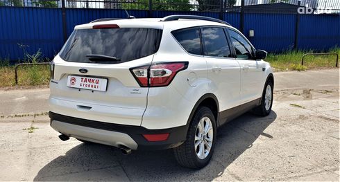 Ford Escape 2017 белый - фото 4