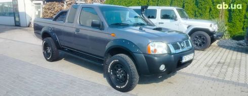 Nissan Navara 2005 серый - фото 2