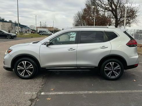 Nissan Rogue 2018 серебристый - фото 4