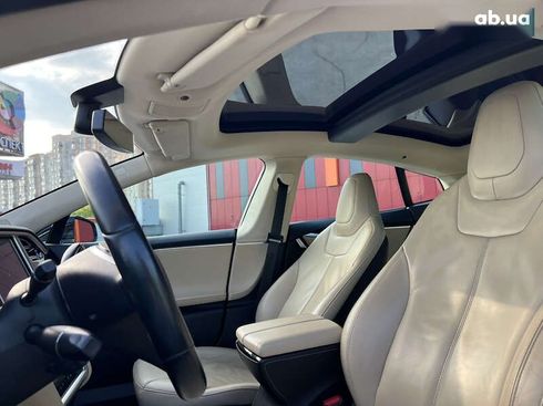 Tesla Model S 2014 - фото 17