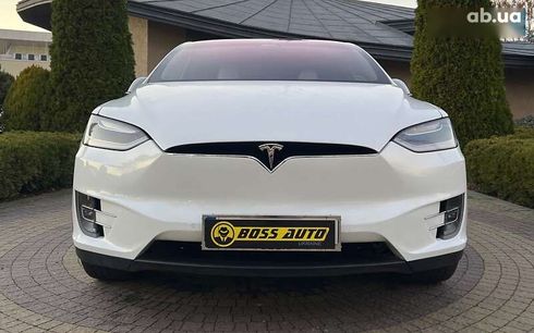 Tesla Model X 2018 - фото 2