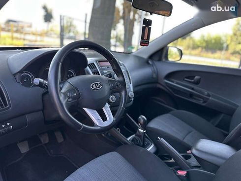 Kia Cee'd 2009 - фото 24