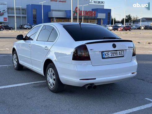 Skoda Octavia 2012 - фото 24