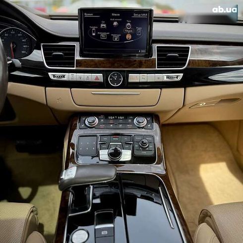 Audi A8 2016 - фото 24