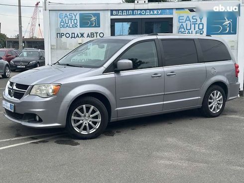 Dodge grand caravan 2017 - фото 8