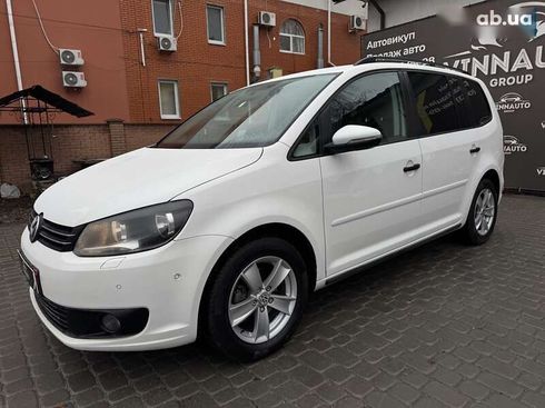 Volkswagen Touran 2011 - фото 14