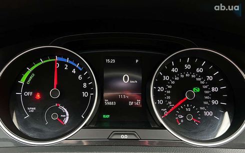 Volkswagen e-Golf 2017 - фото 18