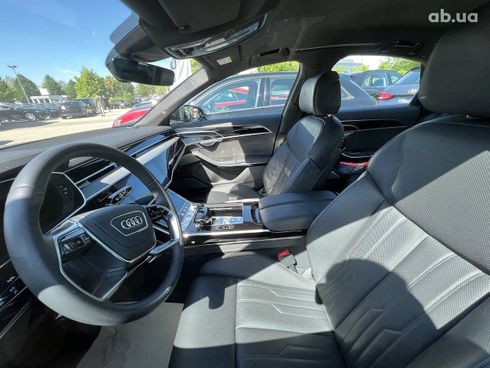 Audi A8 2021 - фото 10