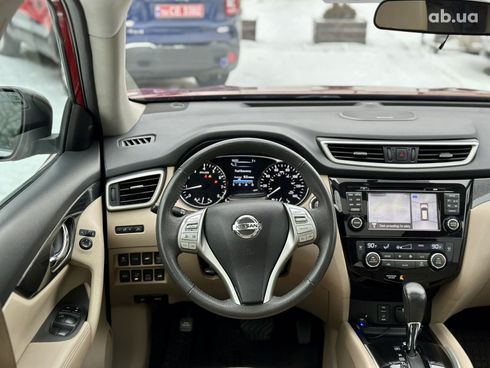 Nissan Rogue 2016 красный - фото 12