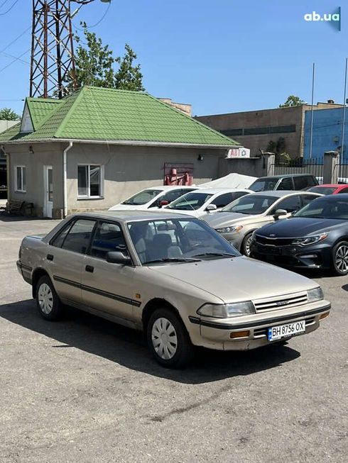 Toyota Carina 1988 - фото 2